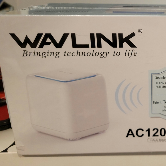 Wavlink mesh wifi router - Picture 2 of 3